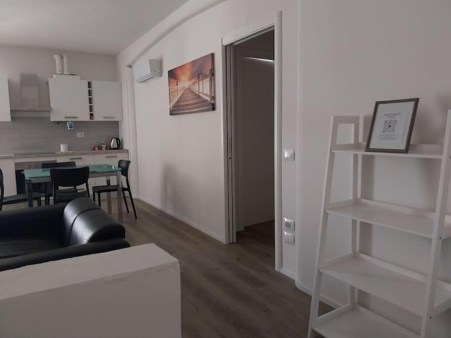 Appartamento Piazzetta Franchi San Casciano in Val di Pesa Buitenkant foto